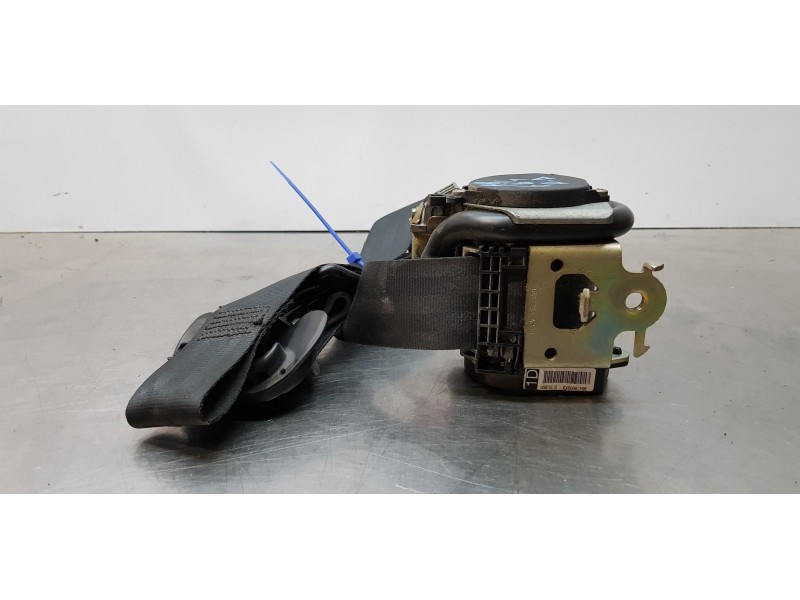 Recambio de cinturon seguridad delantero derecho para citroen c4 coupe vtr plus referencia OEM IAM 96479909XX  