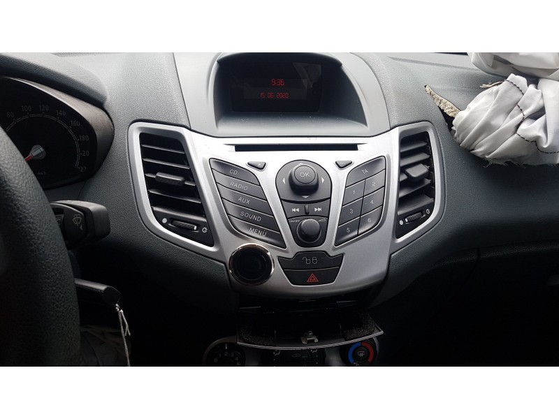 ford fiesta (cb1) del año 2010