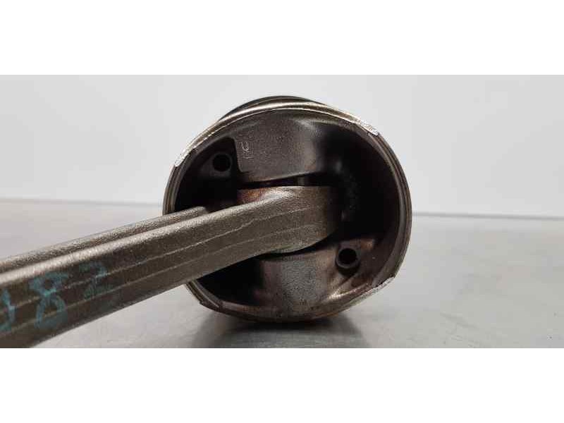 Recambio de piston para skoda octavia lim. (5e3) active referencia OEM IAM 4L107065D 4L105401A 