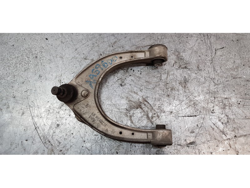 Recambio de brazo suspension superior delantero derecho para bmw serie 5 lim. (f10) 530d referencia OEM IAM 31126775967  