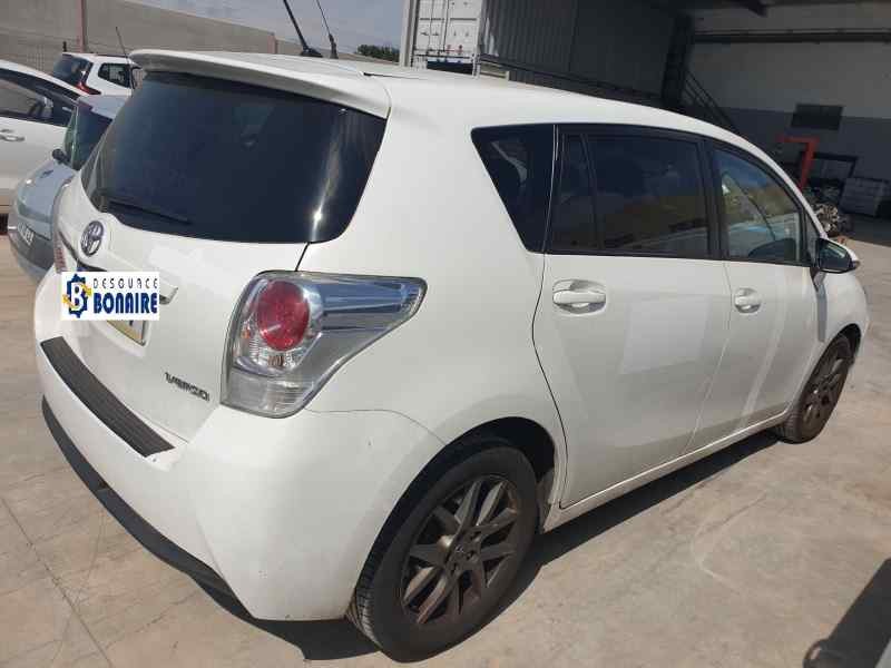 toyota verso del año 2013