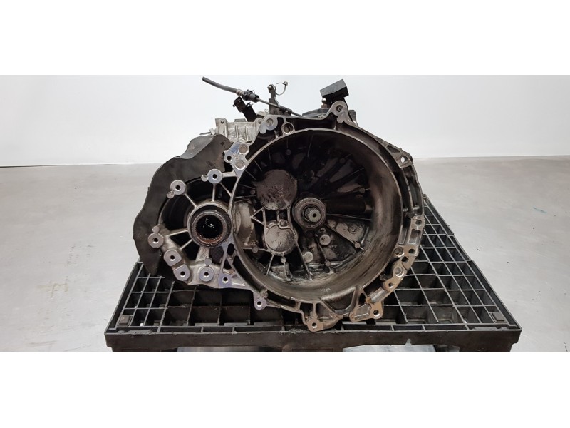 Recambio de caja cambios para land rover discovery sport pure referencia OEM IAM LR072019 GK7R7002AC GK7R7002AB