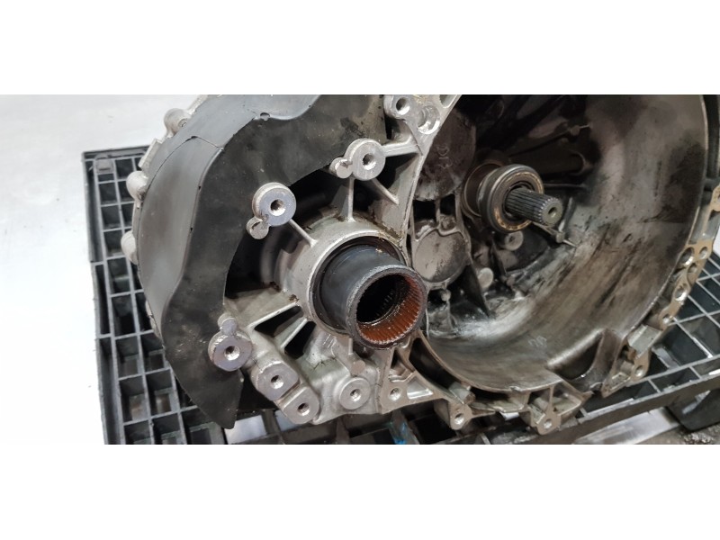 Recambio de caja cambios para land rover discovery sport pure referencia OEM IAM LR072019 GK7R7002AC GK7R7002AB