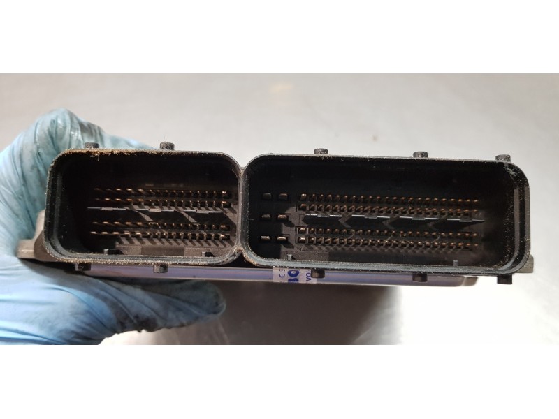 Recambio de centralita motor uce para volkswagen touareg (7la) tdi r5 referencia OEM IAM 070906016F 0281011258  Recambio de centralita motor uce para volkswagen touareg (7la) tdi r5 referencia OEM IAM 070906016F 0281011258