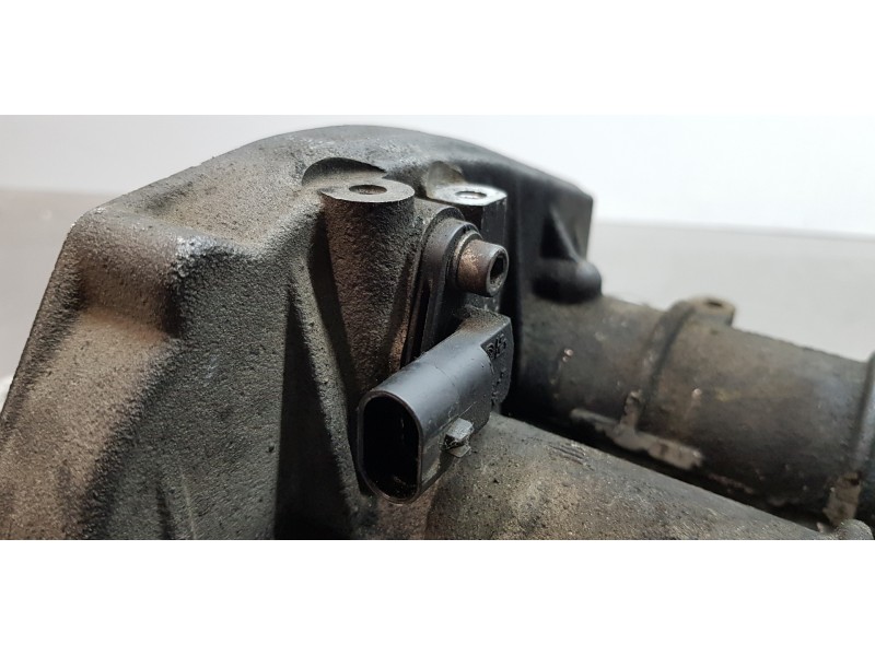 Recambio de tapa balancines para opel astra h caravan cosmo referencia OEM IAM 93184577   Recambio de tapa balancines para opel astra h caravan cosmo referencia OEM IAM 93184577