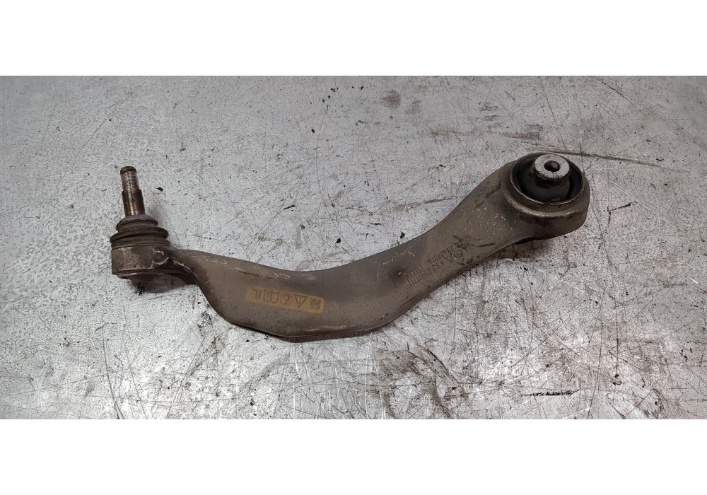Recambio de brazo suspension inferior delantero derecho para bmw serie 5 lim. (f10) 530d referencia OEM IAM 31126775972  