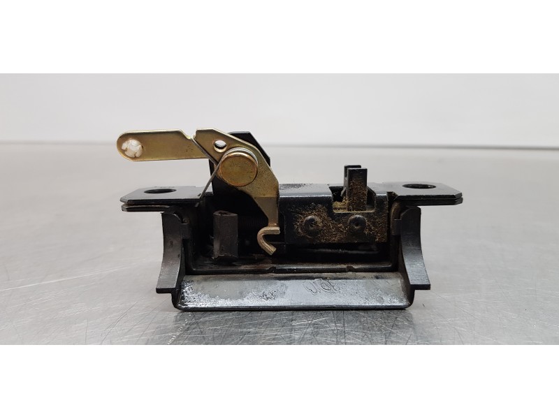 Recambio de cerradura maletero / porton para volkswagen touareg (7la) tdi r5 referencia OEM IAM 7L6827505D   Recambio de cerradura maletero / porton para volkswagen touareg (7la) tdi r5 referencia OEM IAM 7L6827505D