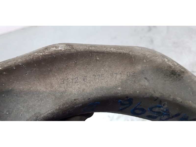 Recambio de brazo suspension inferior delantero derecho para bmw serie 5 lim. (f10) 530d referencia OEM IAM 31126775972  