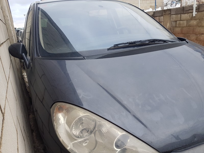 peugeot 807 del año 2003