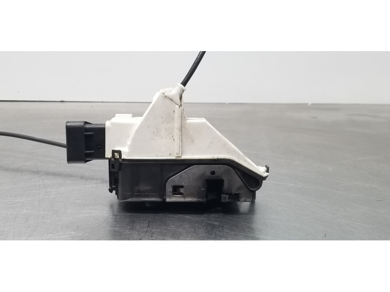 Recambio de cerradura puerta delantera derecha para peugeot 5008 active referencia OEM IAM 9800623080   Recambio de cerradura puerta delantera derecha para peugeot 5008 active referencia OEM IAM 9800623080