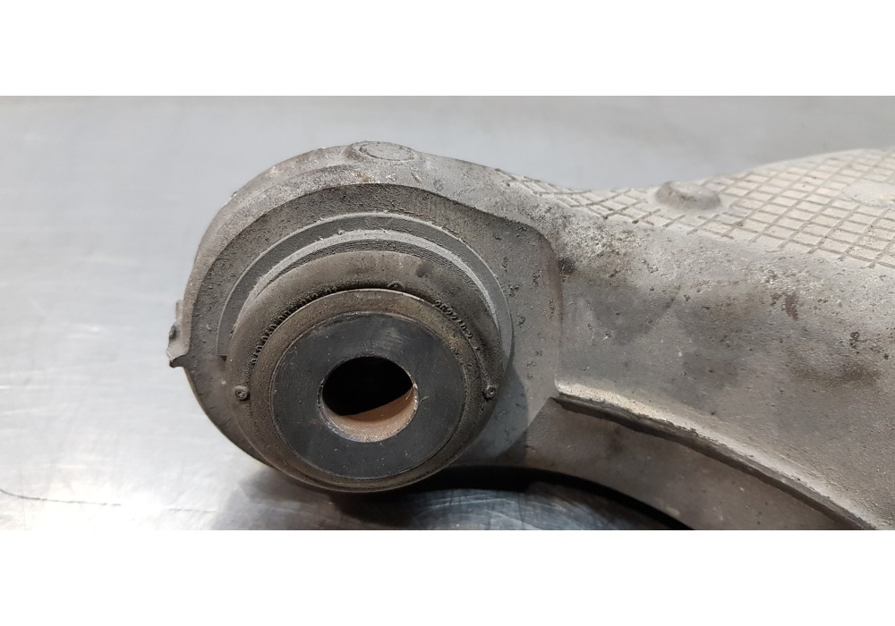 Recambio de brazo suspension inferior trasero derecho para bmw serie 5 lim. (f10) 530d referencia OEM IAM 33326794876  
