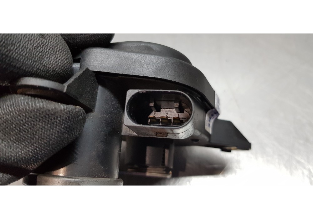 Recambio de colector admision para mercedes clase c (w203) sportcoupe c 220 cdi (203.706) referencia OEM IAM A6111500794  