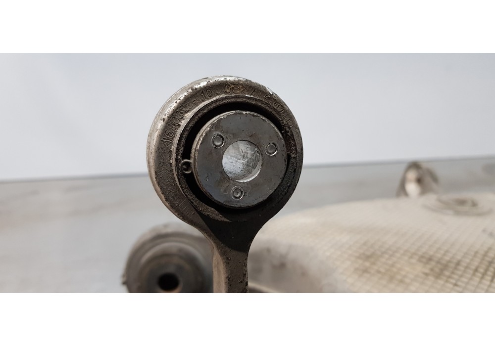 Recambio de brazo suspension inferior trasero derecho para bmw serie 5 lim. (f10) 530d referencia OEM IAM 33326794876  