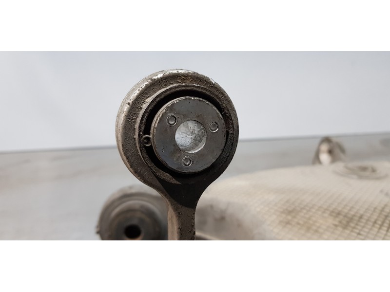 Recambio de brazo suspension inferior trasero derecho para bmw serie 5 lim. (f10) 530d referencia OEM IAM 33326794876  