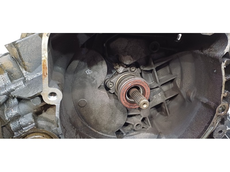 Recambio de caja cambios para chevrolet aveo berlina hatchback ltz referencia OEM IAM 55584376 55186626  Recambio de caja cambios para chevrolet aveo berlina hatchback ltz referencia OEM IAM 55584376 55186626