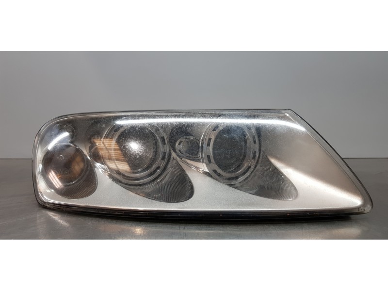 Recambio de faro derecho para volkswagen touareg (7la) tdi r5 referencia OEM IAM 7L6941018AG   Recambio de faro derecho para volkswagen touareg (7la) tdi r5 referencia OEM IAM 7L6941018AG