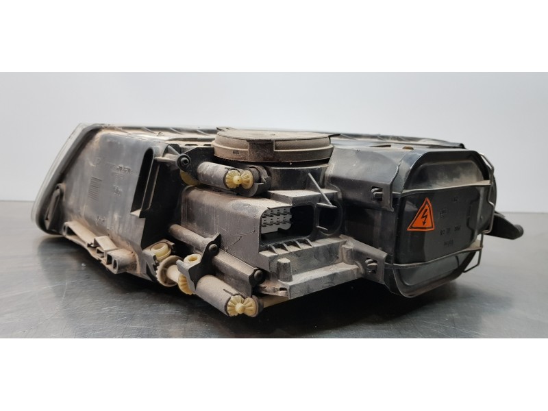 Recambio de faro derecho para volkswagen touareg (7la) tdi r5 referencia OEM IAM 7L6941018AG   Recambio de faro derecho para volkswagen touareg (7la) tdi r5 referencia OEM IAM 7L6941018AG