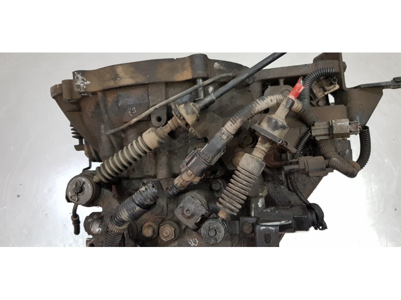 Recambio de caja cambios para hyundai matrix (fc) 1.5 crdi 16v gls referencia OEM IAM 4300023250  