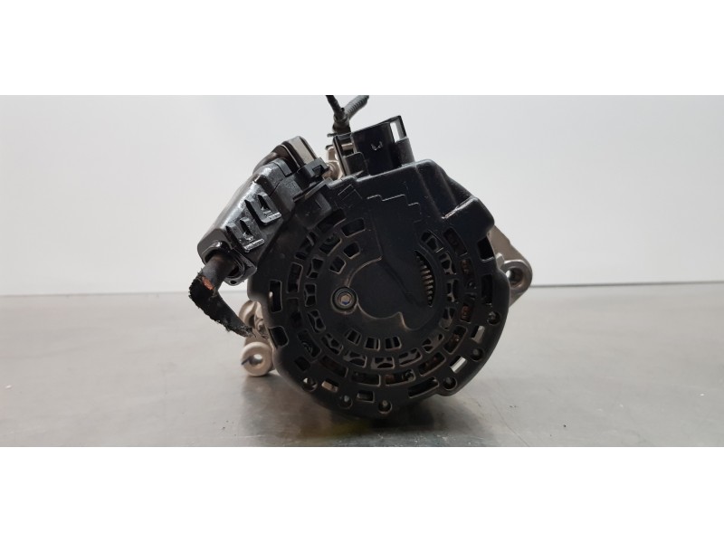 Recambio de alternador para kia rio (yb) business referencia OEM IAM 3730004950  