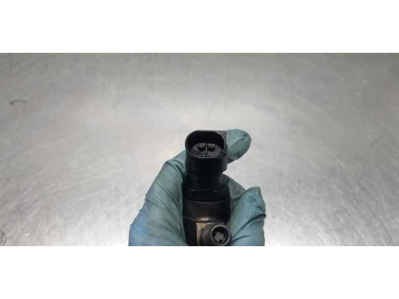 Recambio de inyector para ford fiesta (cbk) ambiente referencia OEM IAM 9649574480  