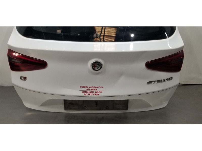 Recambio de porton trasero para alfa romeo stelvio (630) basis q4 referencia OEM IAM 50567282  