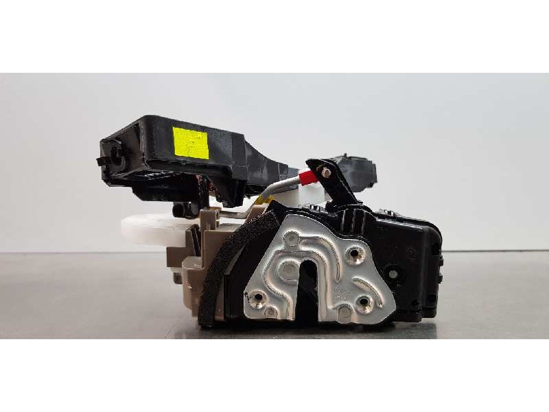 Recambio de cerradura puerta trasera derecha para kia ceed business referencia OEM IAM 81420J7000 5 PINES 