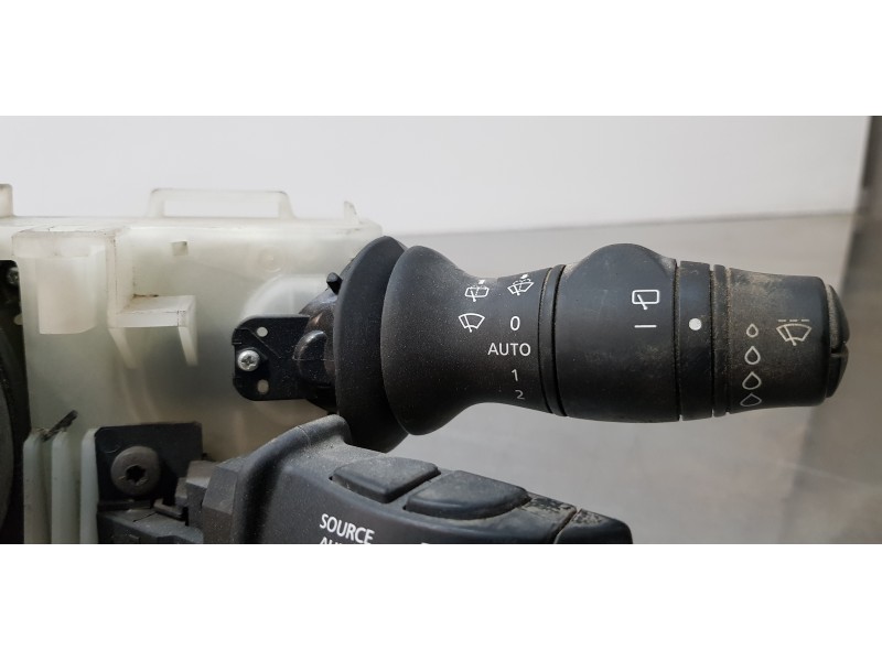 Recambio de mando multifuncion para renault scenic iii limited referencia OEM IAM 255670019R   Recambio de mando multifuncion para renault scenic iii limited referencia OEM IAM 255670019R