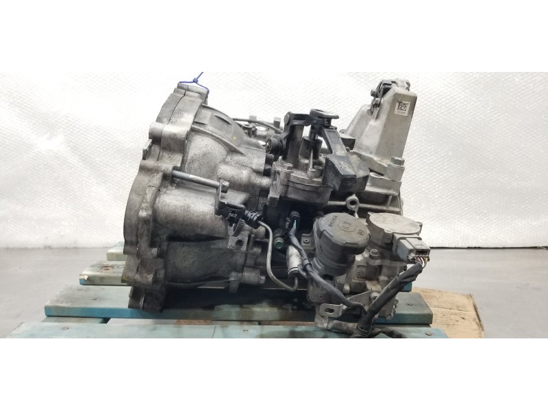 Recambio de caja cambios para kia ceed sportswagon tech referencia OEM IAM 4300032AE5  