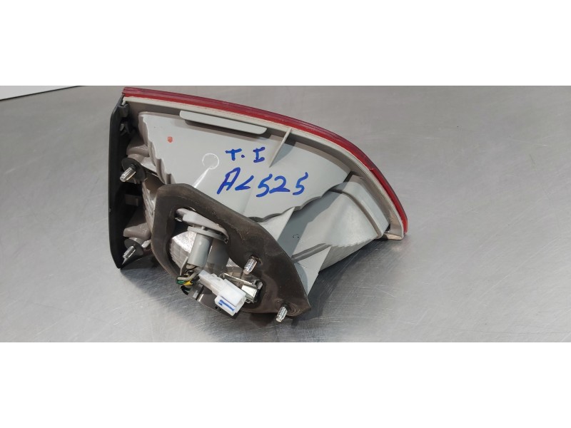 Recambio de piloto trasero izquierdo interior para hyundai ix35 style 2wd referencia OEM IAM 924052Y000  