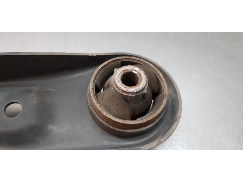 Recambio de brazo suspension inferior delantero izquierdo para kia rio (yb) business referencia OEM IAM 54500H8000  
