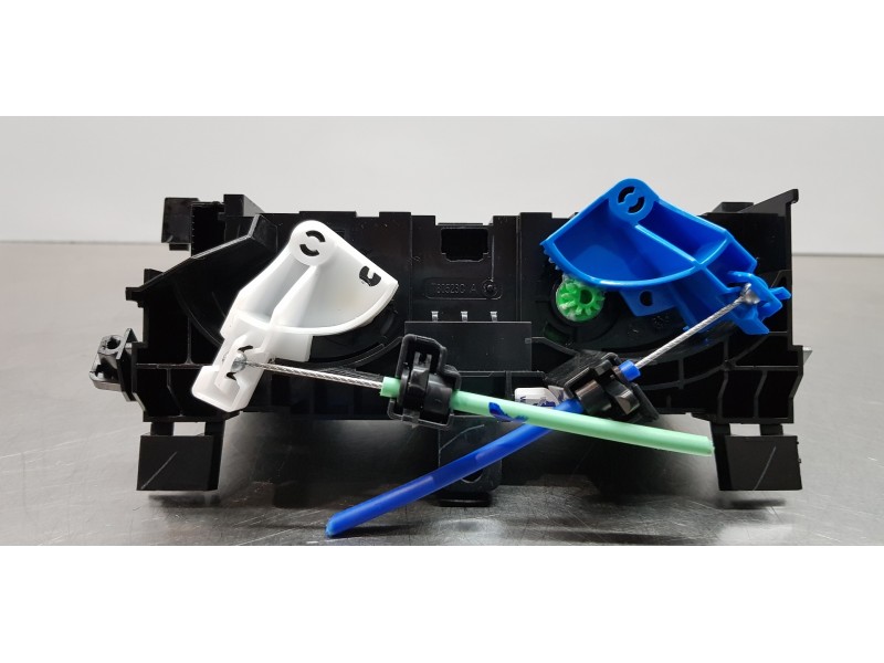 Recambio de mando calefaccion / aire acondicionado para renault trafic furgón l2 referencia OEM IAM 275009234R 285257697R 