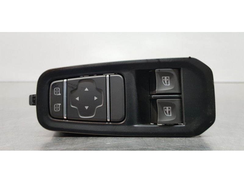 Recambio de mando elevalunas delantero izquierdo para renault trafic furgón l2 referencia OEM IAM 255700068R  