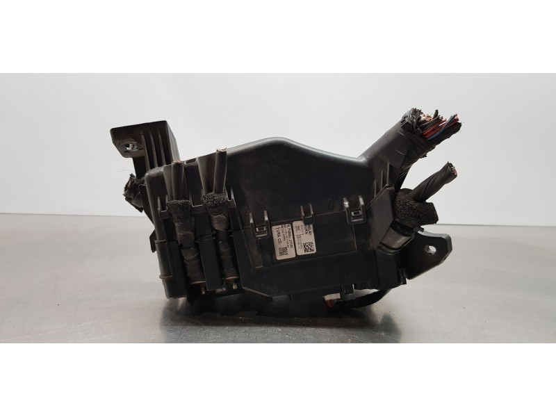 Recambio de caja reles / fusibles para kia ceed sportswagon tech referencia OEM IAM 91290J7100  