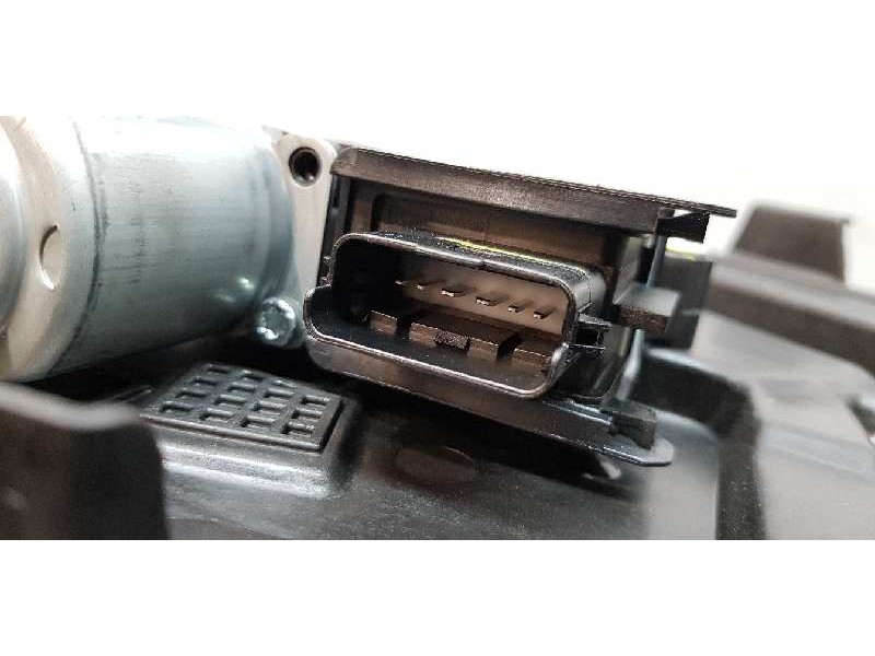 Recambio de elevalunas delantero derecho para kia ceed business referencia OEM IAM 82481J7000 6 PINES 