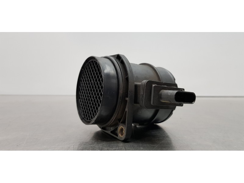 Recambio de caudalimetro para kia ceed sportswagon tech referencia OEM IAM 281642A500  