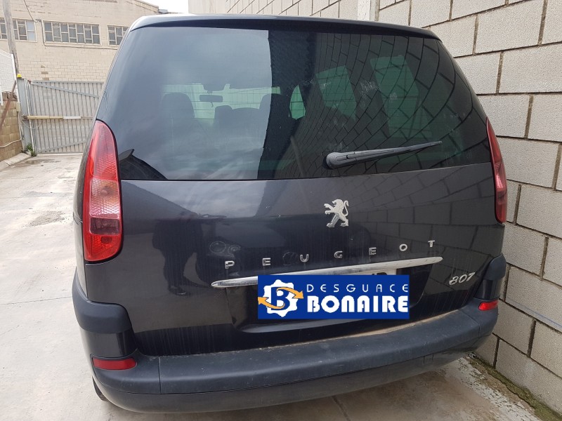 peugeot 807 del año 2003