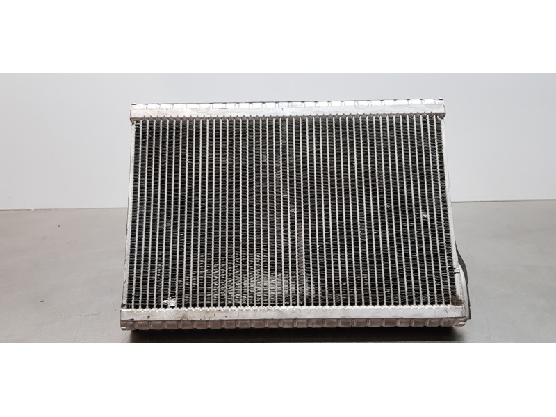 Recambio de evaporador aire acondicionado para peugeot 3008 style referencia OEM IAM 5P1350000   Recambio de evaporador aire acondicionado para peugeot 3008 style referencia OEM IAM 5P1350000