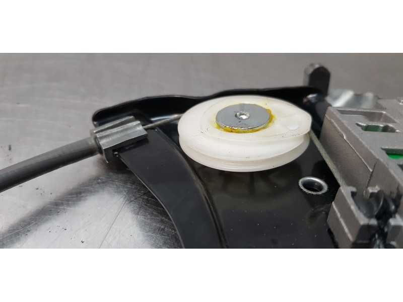 Recambio de elevalunas trasero derecho para mercedes clase cls (w219) 320 cdi (219.322) referencia OEM IAM A2197301046   Recambio de elevalunas trasero derecho para mercedes clase cls (w219) 320 cdi (219.322) referencia OEM IAM A2197301046