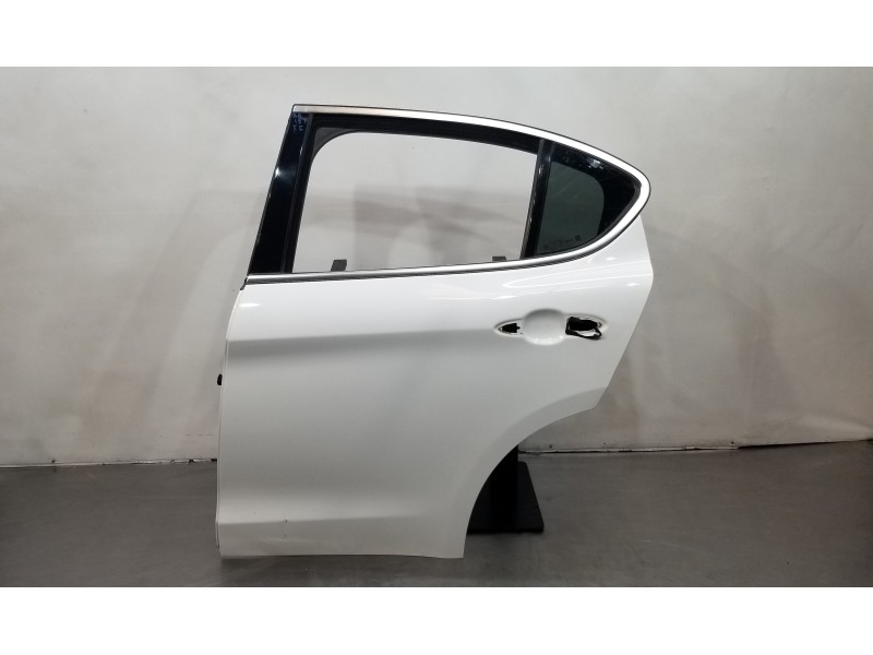 Recambio de puerta trasera izquierda para alfa romeo stelvio (630) basis q4 referencia OEM IAM 50539534  