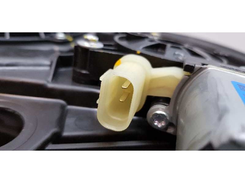 Recambio de elevalunas trasero izquierdo para kia ceed business referencia OEM IAM 83471J7000 2 PINES 