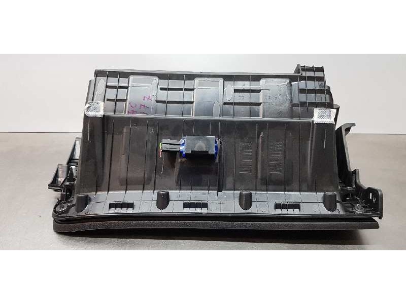 Recambio de guantera para kia ceed business referencia OEM IAM 84510J7000WK  