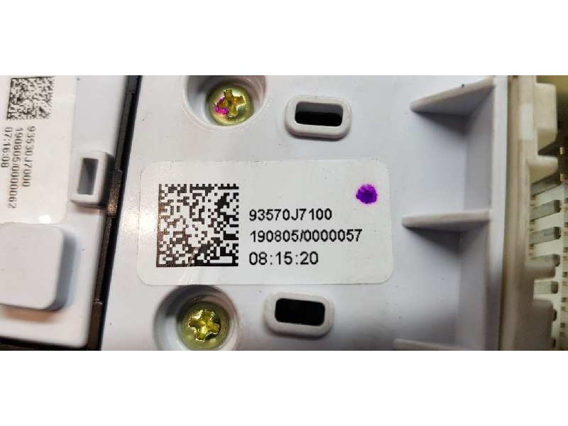 Recambio de mando elevalunas delantero izquierdo para kia ceed business referencia OEM IAM 93571J7100  