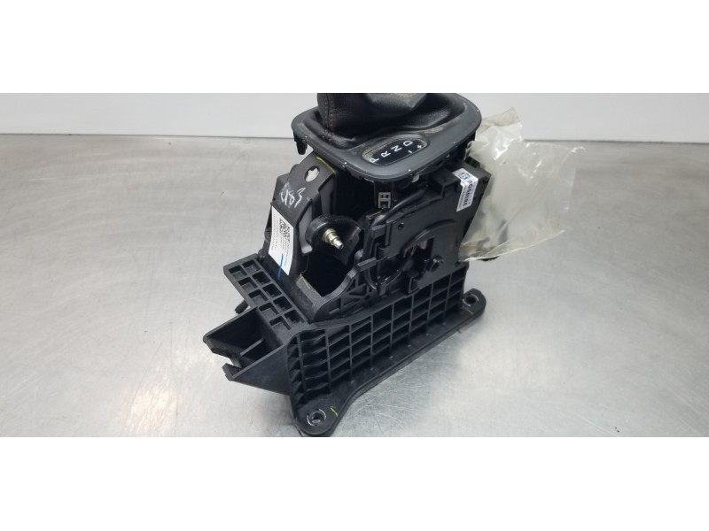 Recambio de palanca cambio para jeep compass ii longitude 4x4 referencia OEM IAM 68364234AB 6MZ66XSAAA 6MZ68LT5AB