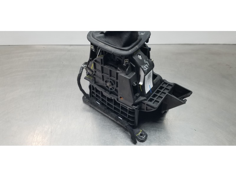 Recambio de palanca cambio para jeep compass ii longitude 4x4 referencia OEM IAM 68364234AB 6MZ66XSAAA 6MZ68LT5AB