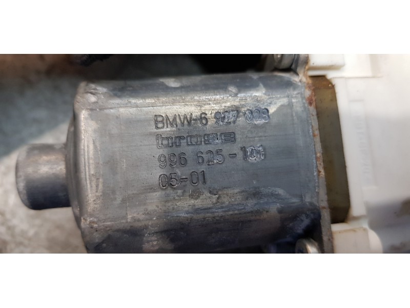 Recambio de elevalunas delantero derecho para bmw serie 3 berlina (e90) 320i referencia OEM IAM 6927028  