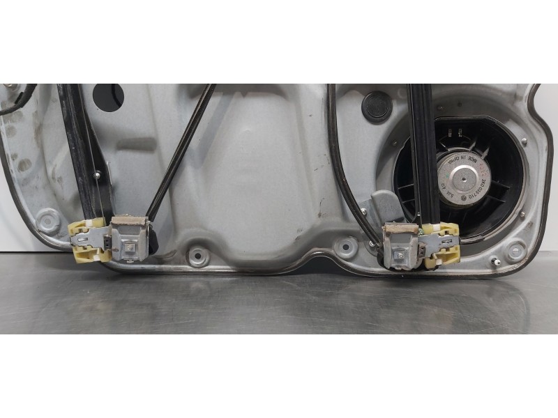 Recambio de elevalunas delantero derecho para volkswagen caddy ka/kb (2c) kombi bluemotion referencia OEM IAM 2K1837730L 2K18377 Recambio de elevalunas delantero derecho para volkswagen caddy ka/kb (2c) kombi bluemotion referencia OEM IAM 2K1837730L 2K18377