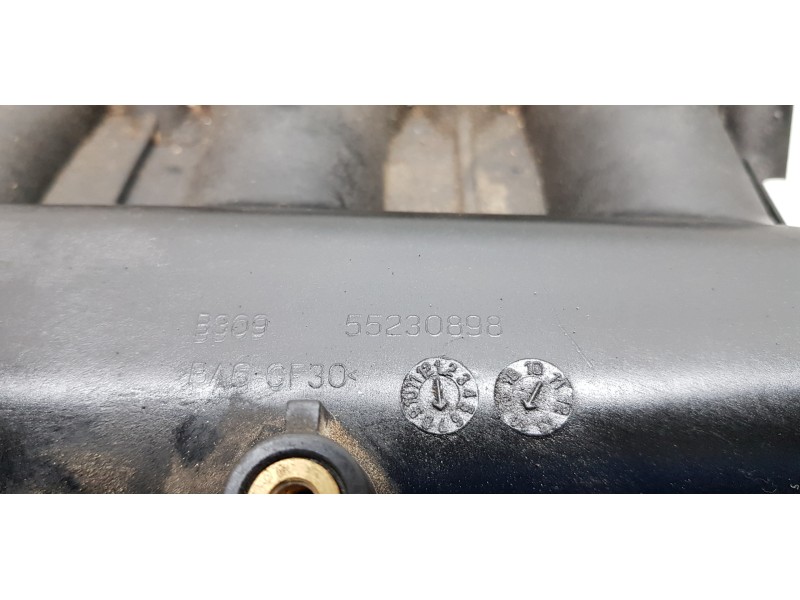 Recambio de colector admision para fiat fiorino adventure combi referencia OEM IAM 55230898  