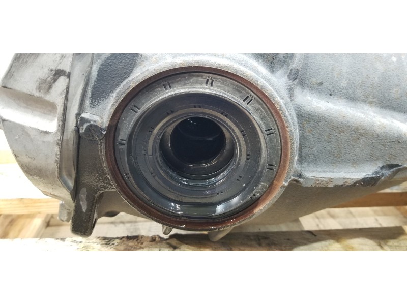 Recambio de diferencial trasero para lexus is 300h referencia OEM IAM 4111053300   Recambio de diferencial trasero para lexus is 300h referencia OEM IAM 4111053300