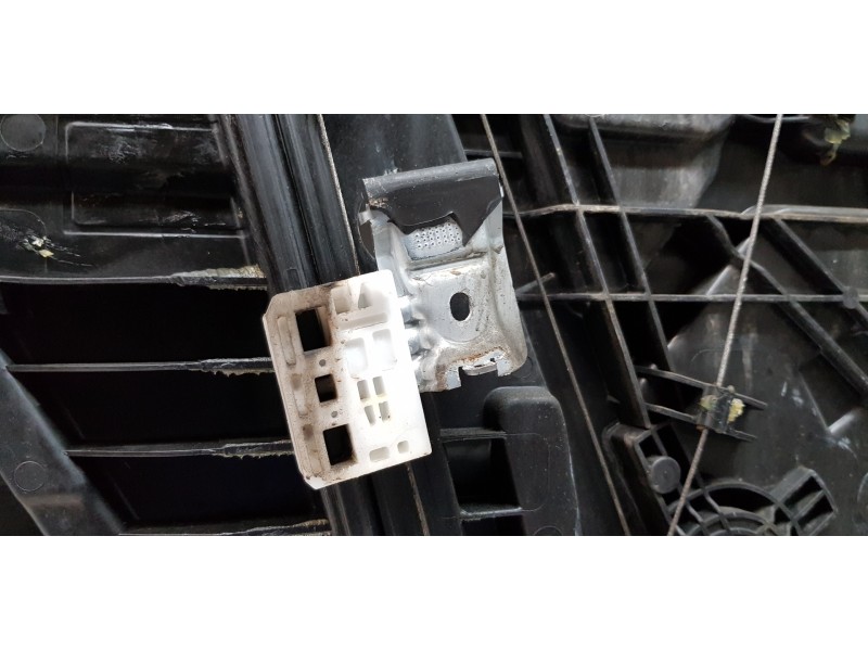 Recambio de elevalunas delantero derecho para kia ceed sportswagon tech referencia OEM IAM 82481J7000 82480J7010 82460J7010