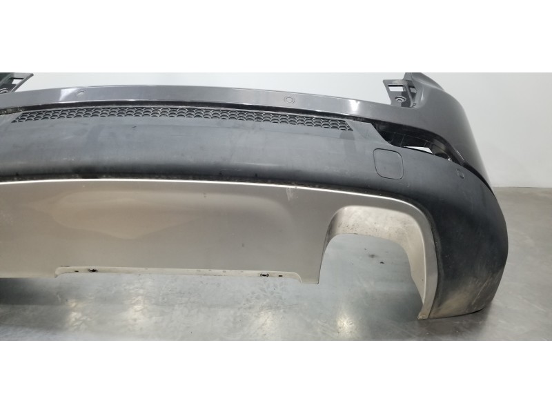 Recambio de paragolpes trasero para jeep compass ii longitude 4x4 referencia OEM IAM 68351629AA  